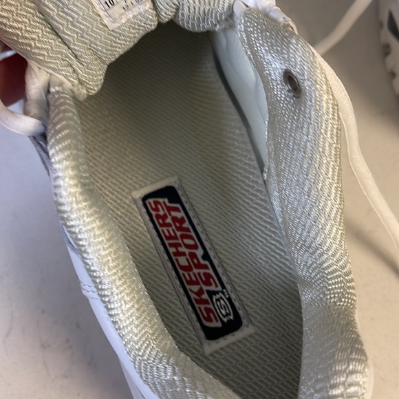 SKECHERS Energy Women’s Size 10, White, Like New - Picture 16 of 16